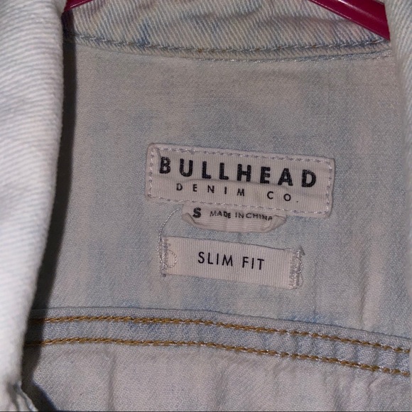 Light Wash Bullhead Denim Vest - Picture 2 of 3